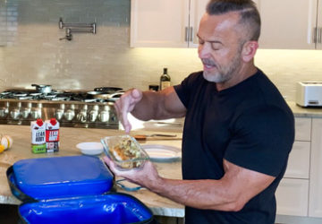 What’s in Lee’s Lunchbox?